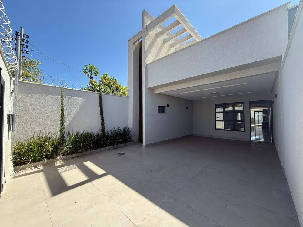 Casa, 3 quartos, 220 m² - Foto 2