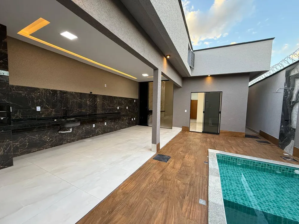 Casa, 3 quartos, 262 m² - Foto 3