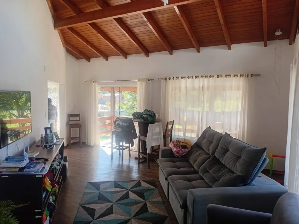 Casa, 3 quartos, 230 m² - Foto 1