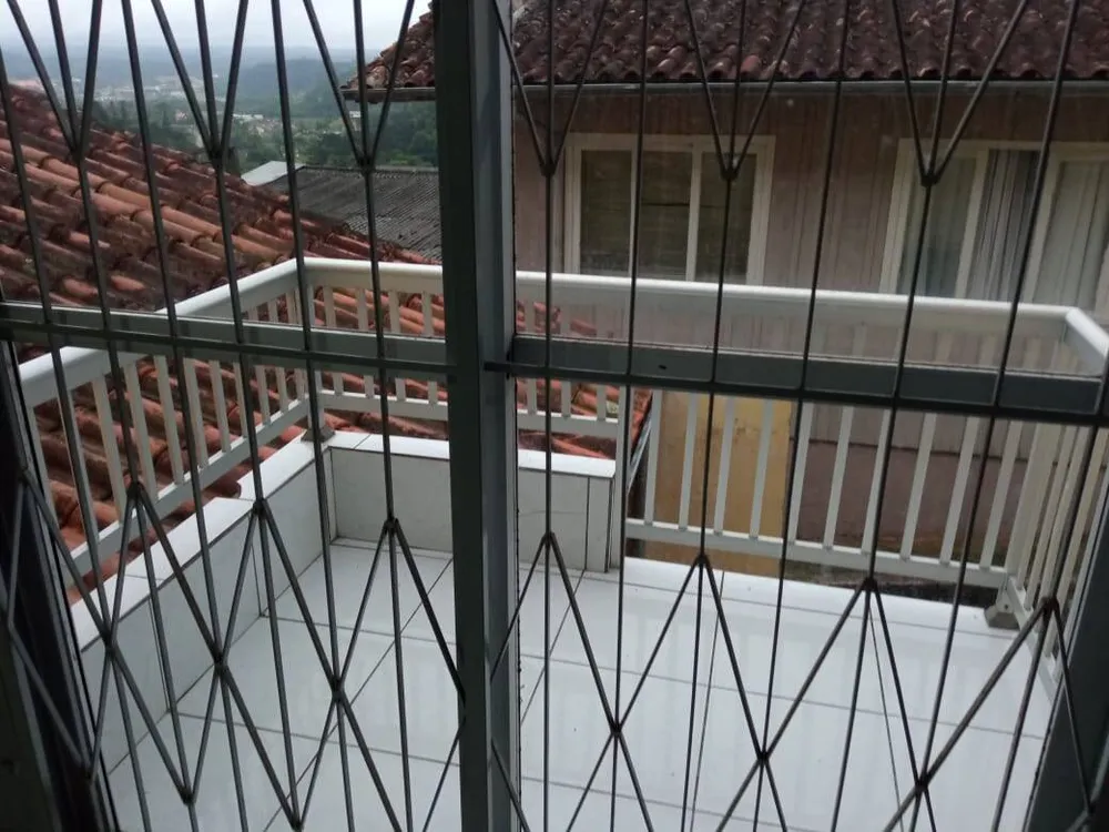 Casa, 4 quartos, 220 m² - Foto 2