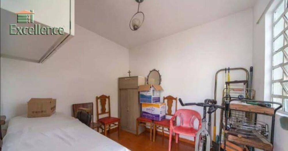 Casa à venda com 3 quartos, 212m² - Foto 3