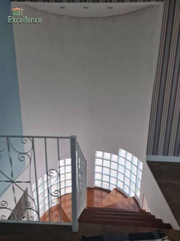 Casa à venda com 3 quartos, 183m² - Foto 5