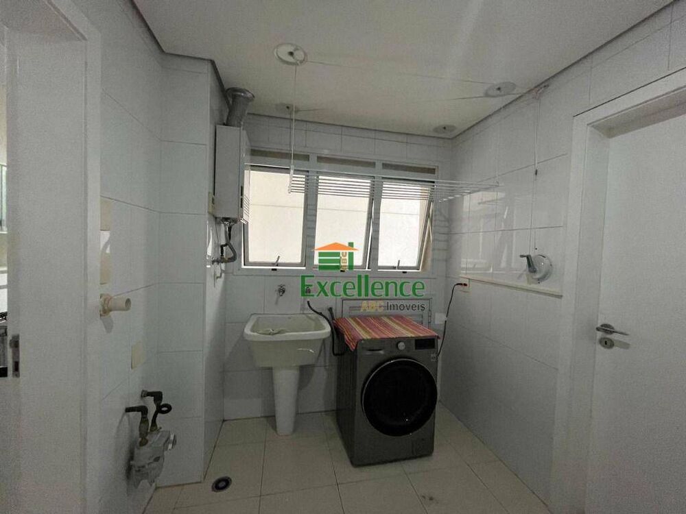 Apartamento, 4 quartos, 226 m² - Foto 9