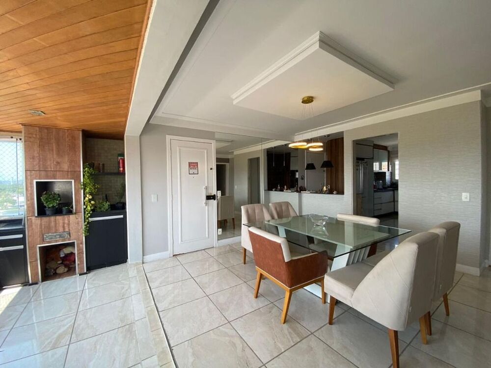 Apartamento, 3 quartos, 121 m² - Foto 1