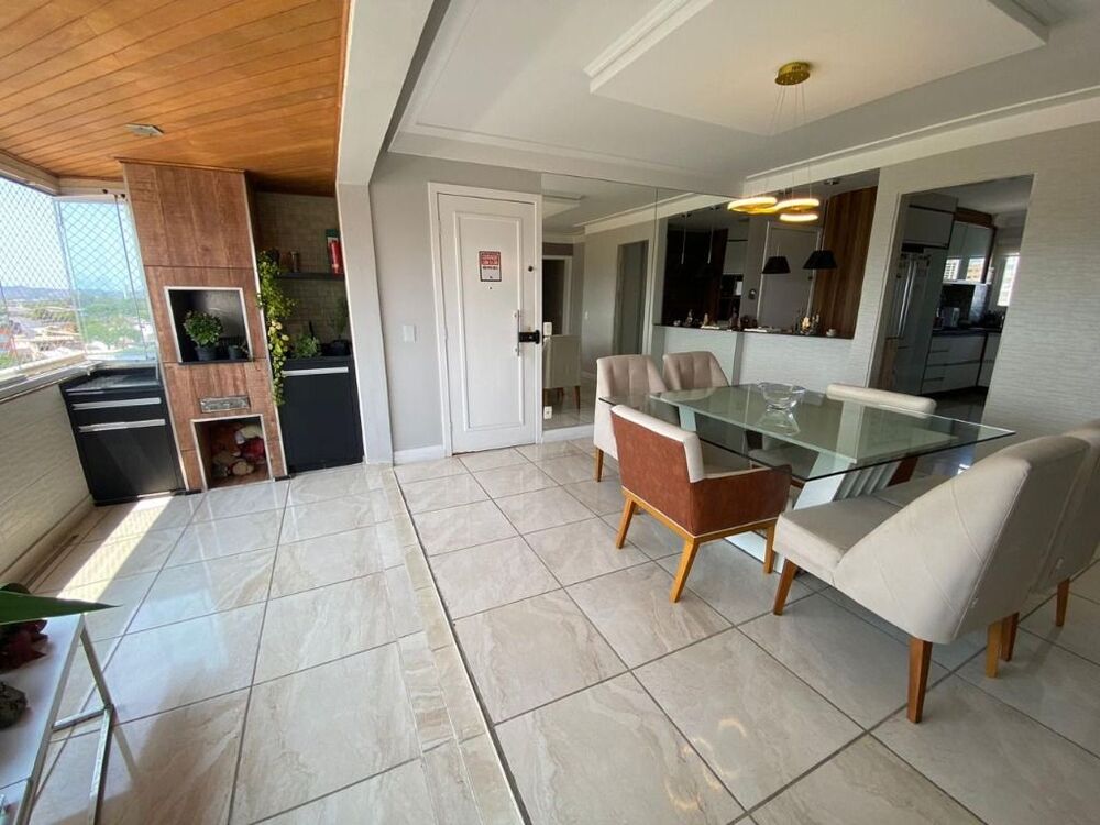 Apartamento, 3 quartos, 121 m² - Foto 2