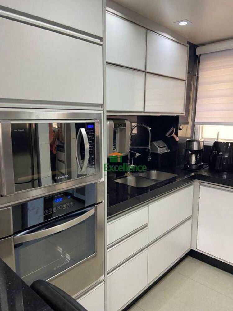 Apartamento, 3 quartos, 128 m² - Foto 4
