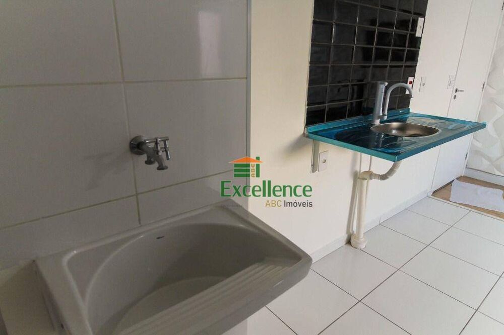 Apartamento à venda com 2 quartos, 41m² - Foto 3