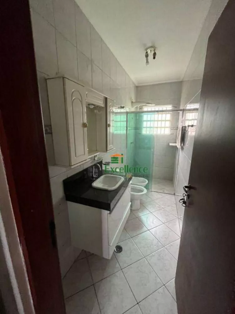 Casa, 5 quartos, 175 m² - Foto 2