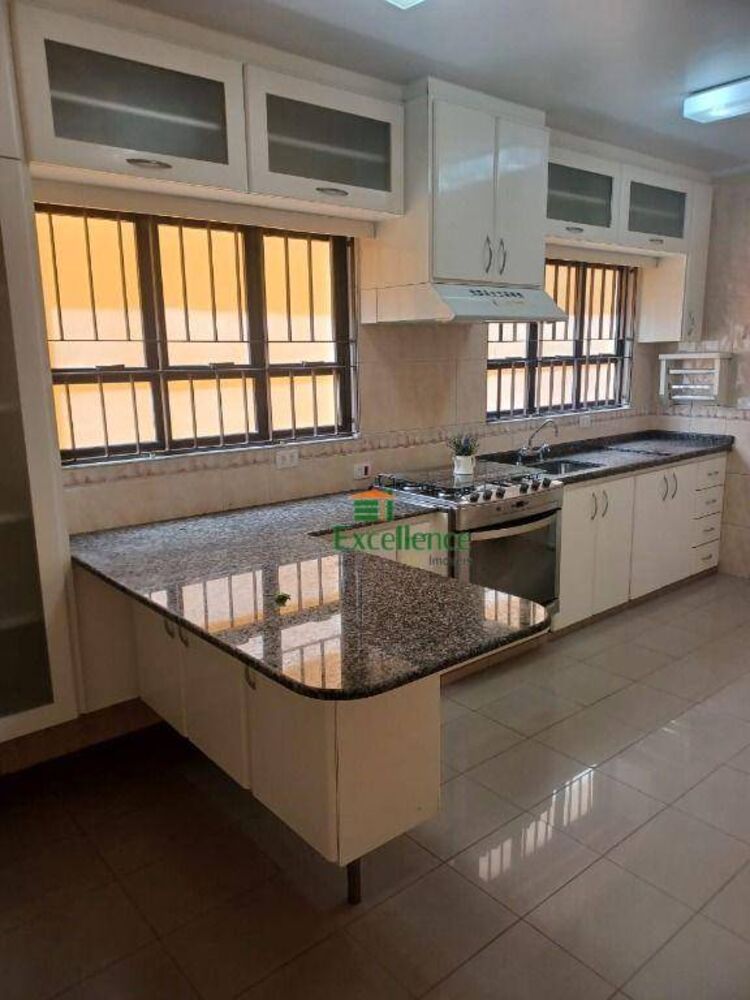 Sobrado, 3 quartos, 210 m² - Foto 2