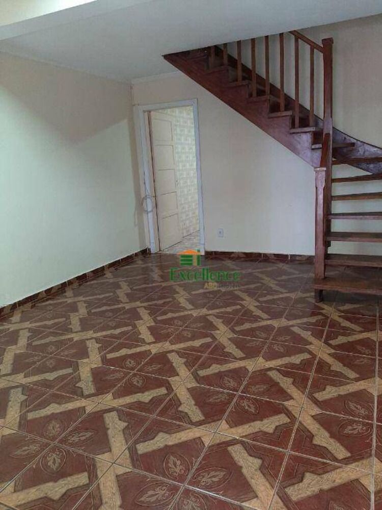 Sobrado à venda com 2 quartos, 108m² - Foto 3