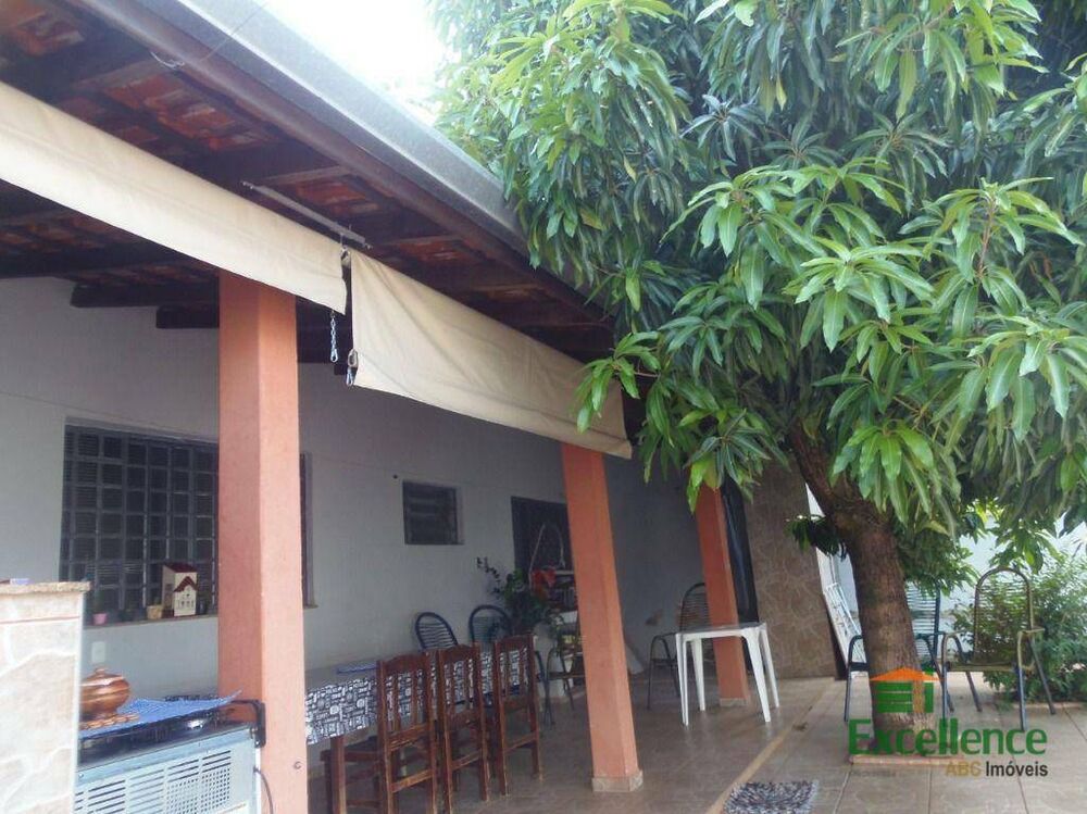 Casa, 3 quartos, 216 m² - Foto 6