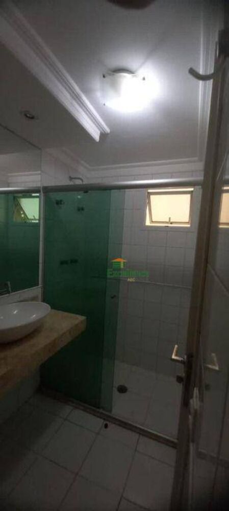 Apartamento à venda com 3 quartos, 136m² - Foto 8