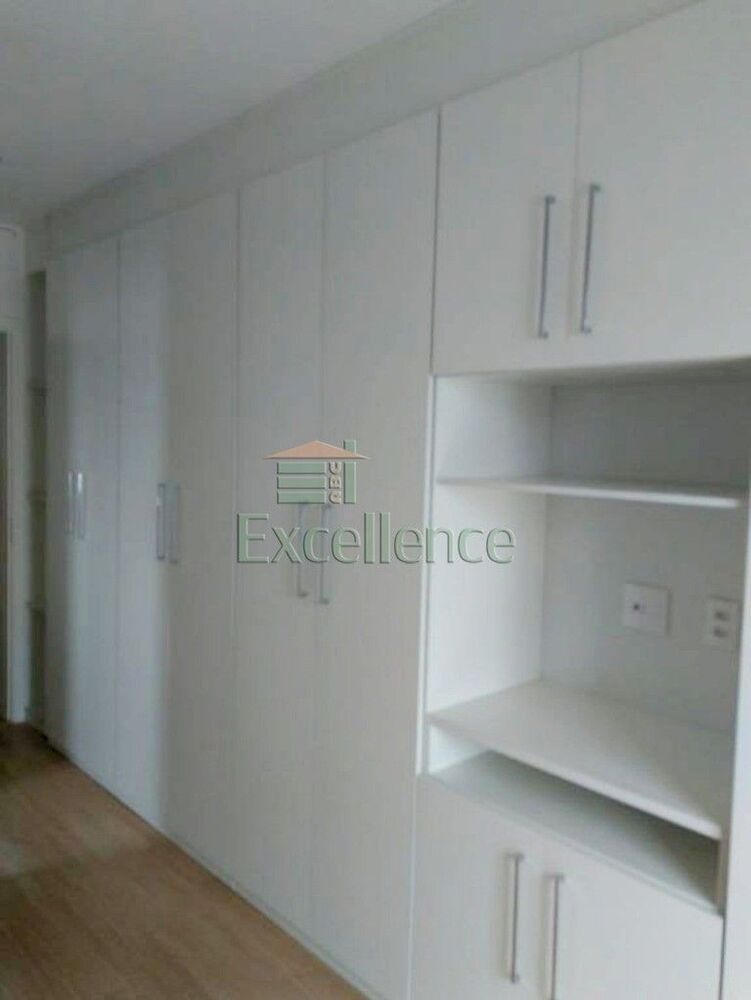Apartamento para alugar com 3 quartos, 82m² - Foto 3