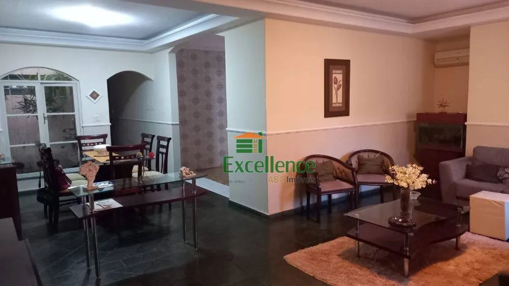 Casa, 3 quartos, 309 m² - Foto 2