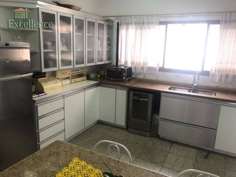 Apartamento, 4 quartos, 230 m² - Foto 7