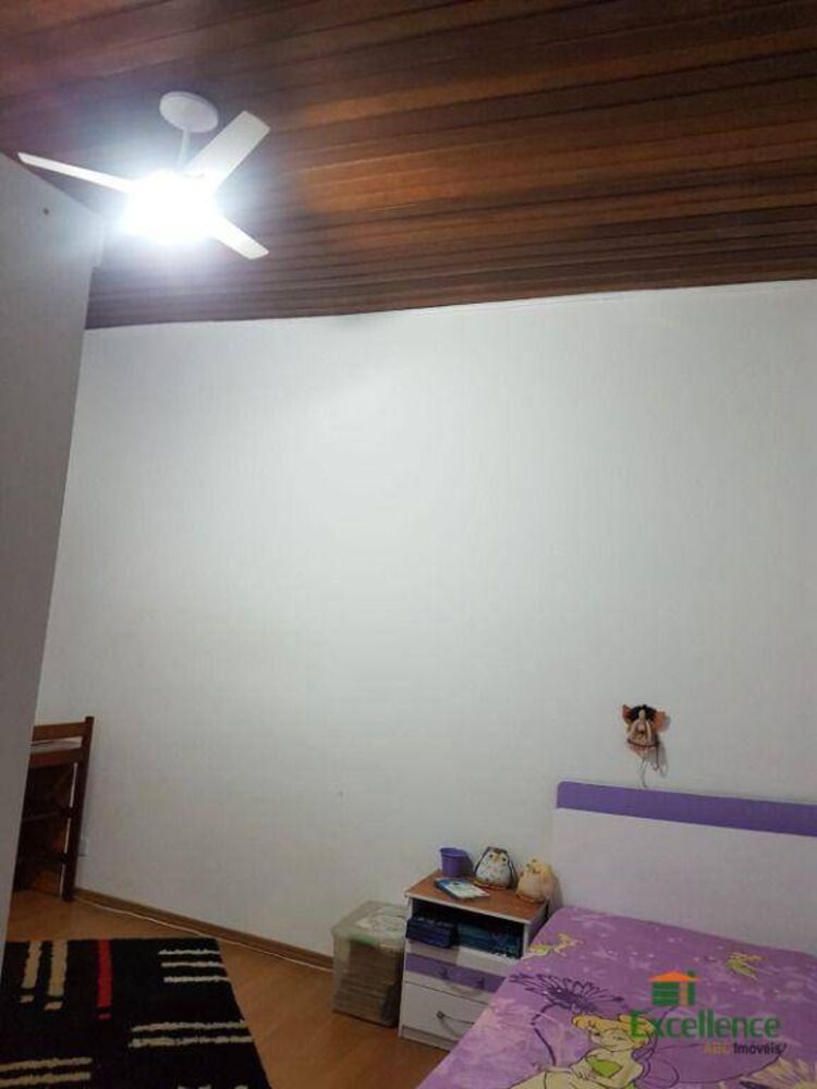 Casa à venda com 3 quartos, 163m² - Foto 6