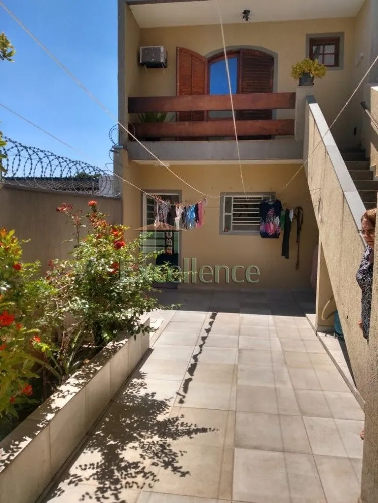 Sobrado, 5 quartos, 197 m² - Foto 4