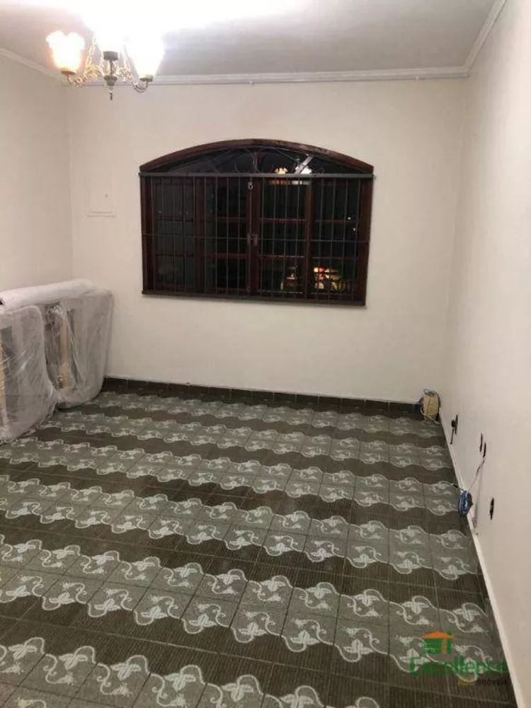 Casa à venda com 2 quartos, 180m² - Foto 3