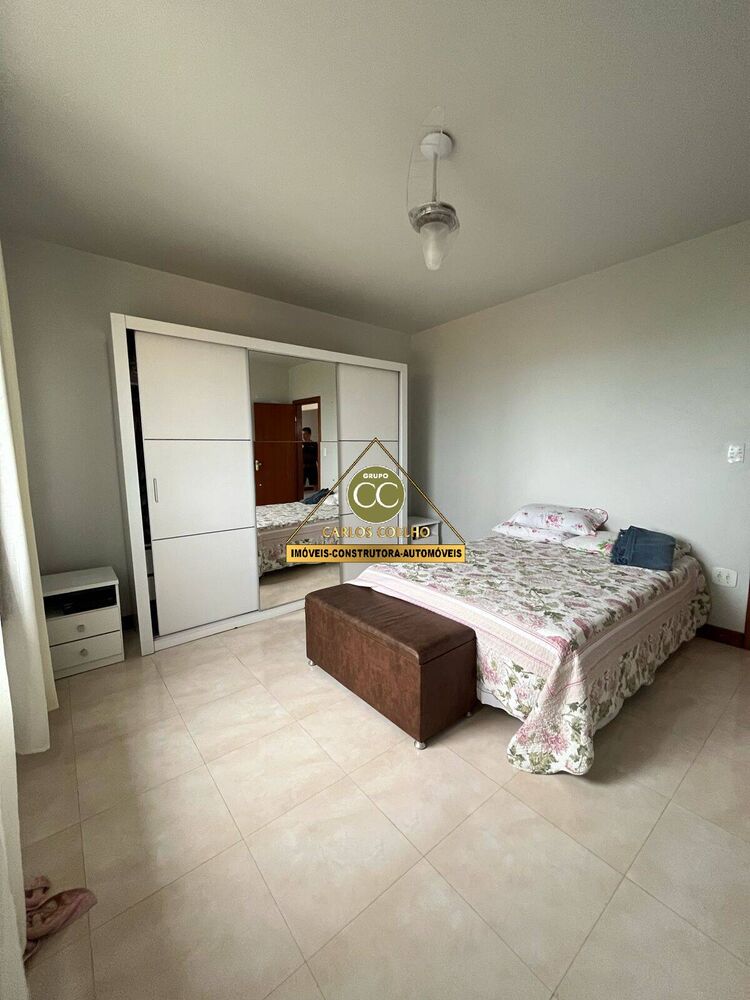 Casa, 5 quartos, 223 m² - Foto 4