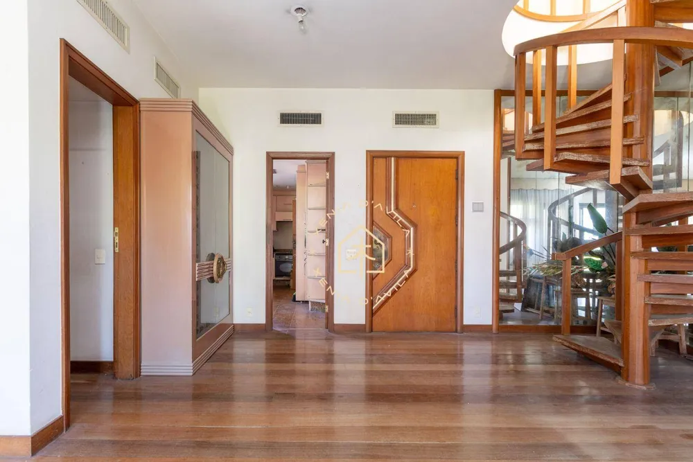 Cobertura, 3 quartos, 231 m² - Foto 19