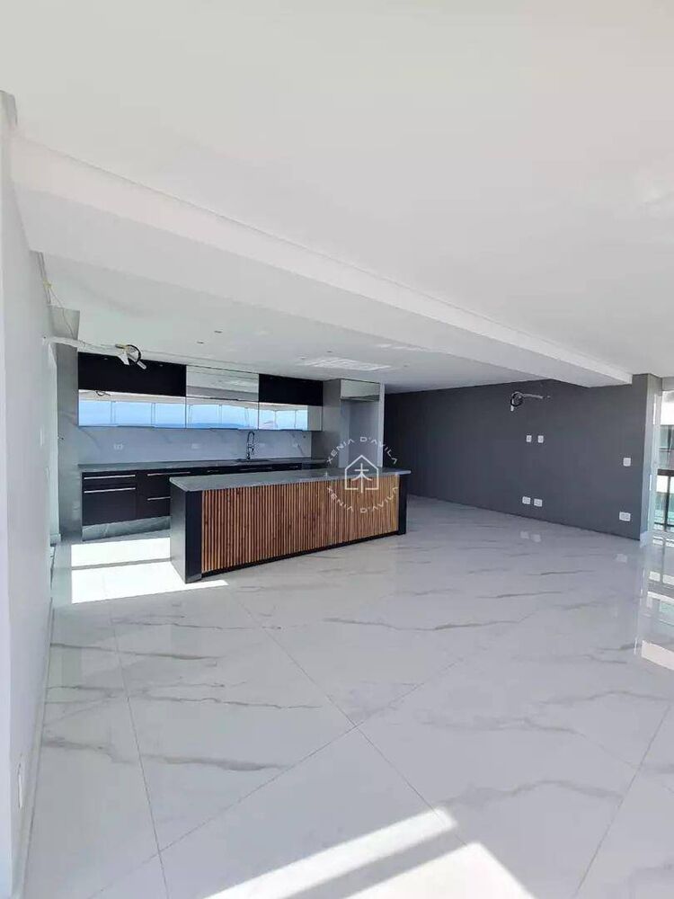 Cobertura à venda com 5 quartos, 360m² - Foto 4