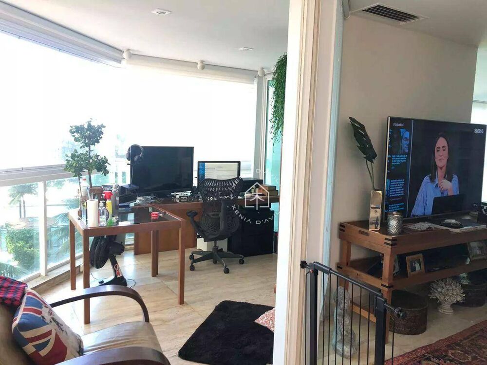 Apartamento à venda com 3 quartos, 248m² - Foto 3
