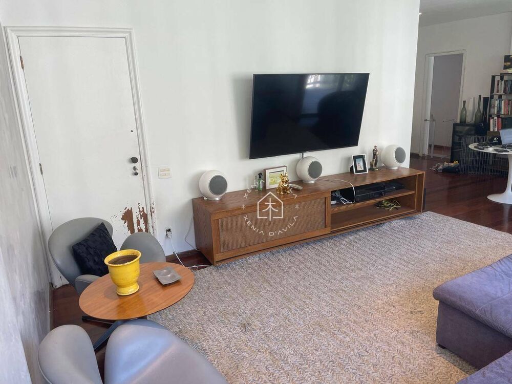 Apartamento à venda com 4 quartos, 150m² - Foto 7