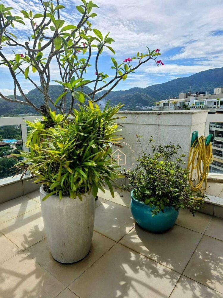Cobertura à venda com 4 quartos, 400m² - Foto 1