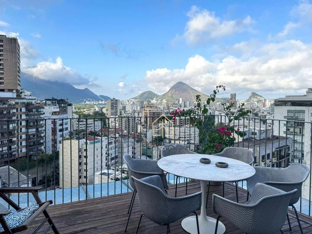 Cobertura, 3 quartos, 425 m² - Foto 1