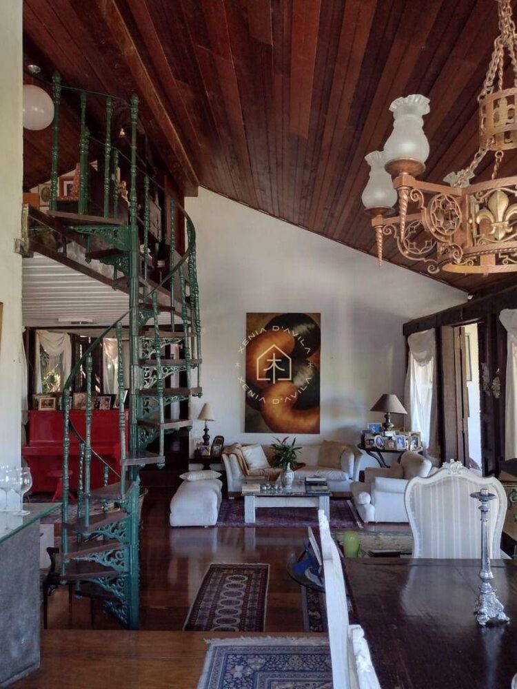Casa de Condomínio à venda com 6 quartos, 700m² - Foto 4