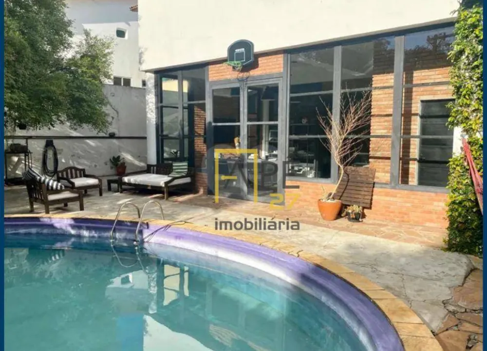 Sobrado, 5 quartos, 453 m² - Foto 1