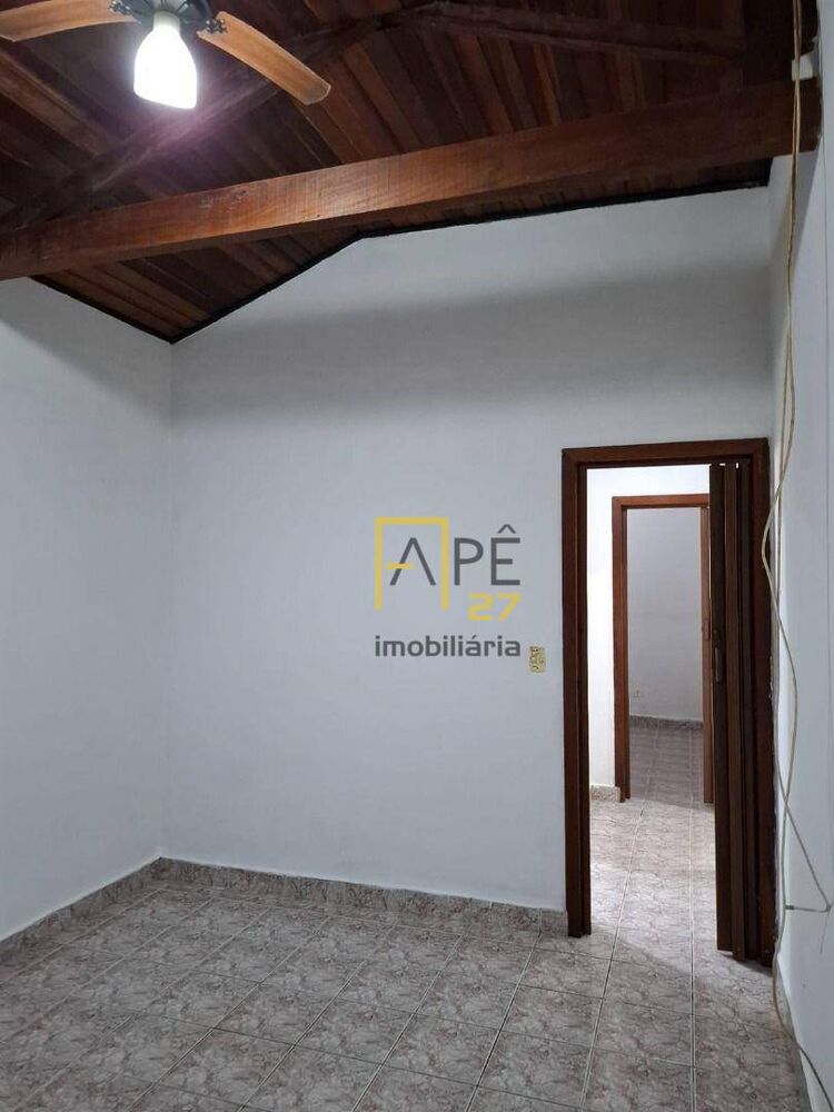 Casa, 3 quartos, 240 m² - Foto 3