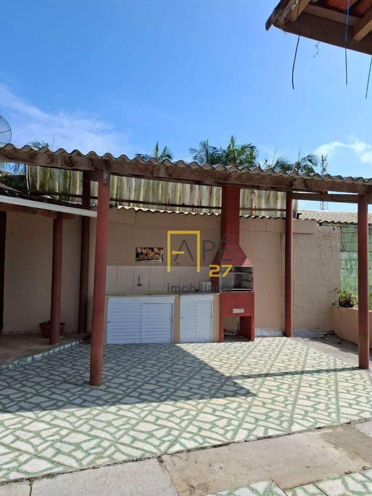 Casa, 3 quartos, 240 m² - Foto 1