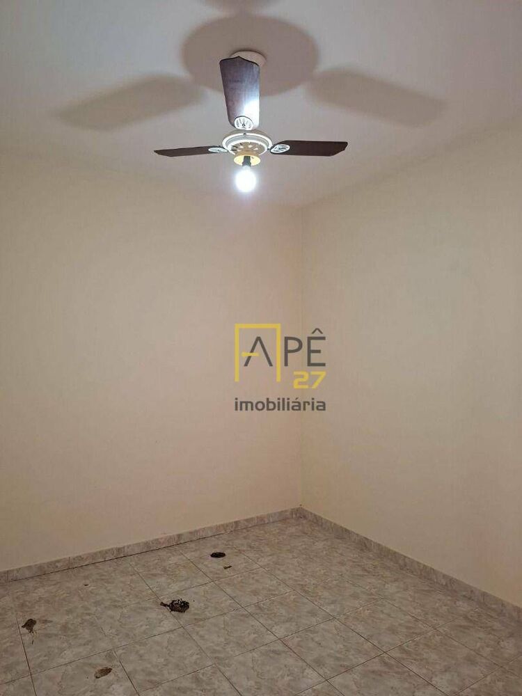 Casa à venda com 5 quartos, 250m² - Foto 18