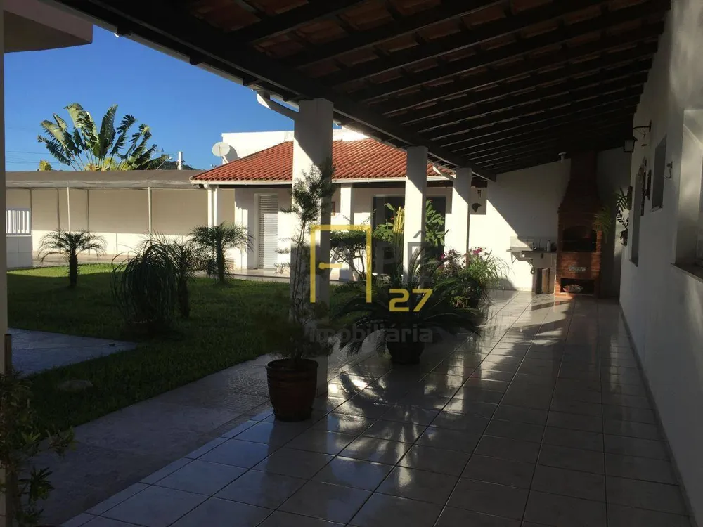 Casa, 5 quartos, 400 m² - Foto 1