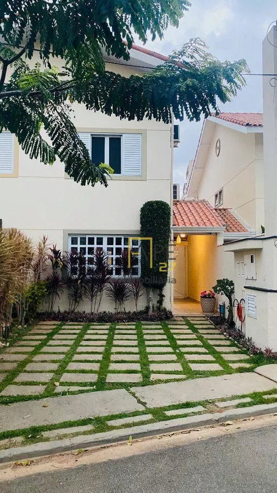 Sobrado à venda com 3 quartos, 130M2 - Foto 1