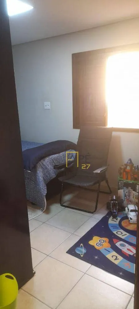 Casa, 3 quartos, 228 m² - Foto 4