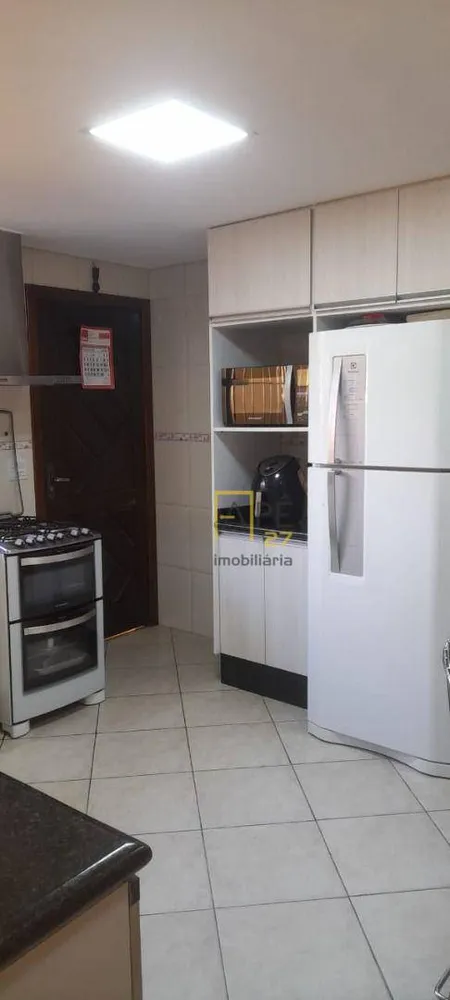 Casa, 3 quartos, 228 m² - Foto 8