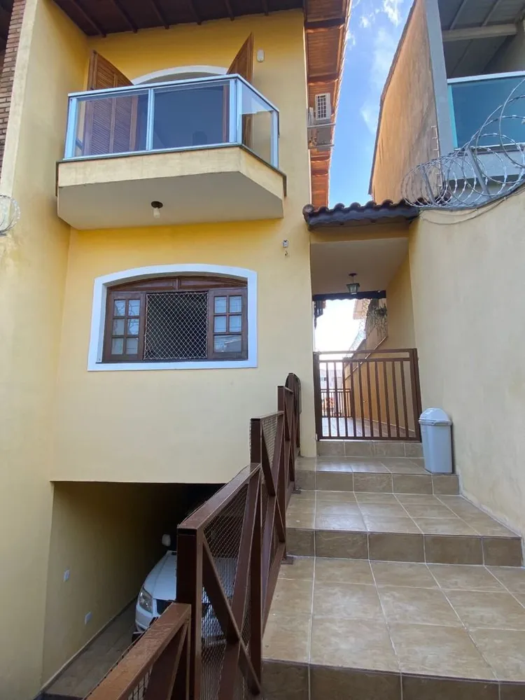 Sobrado, 3 quartos, 177 m² - Foto 2