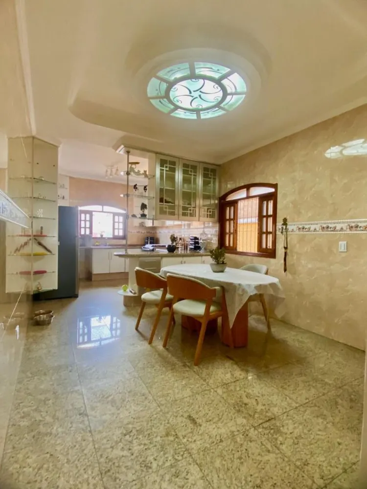 Sobrado, 3 quartos, 177 m² - Foto 5