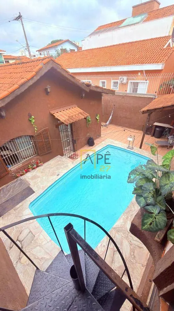 Casa, 3 quartos, 250 m² - Foto 1