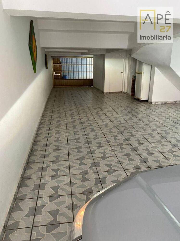 Casa, 3 quartos, 240 m² - Foto 3