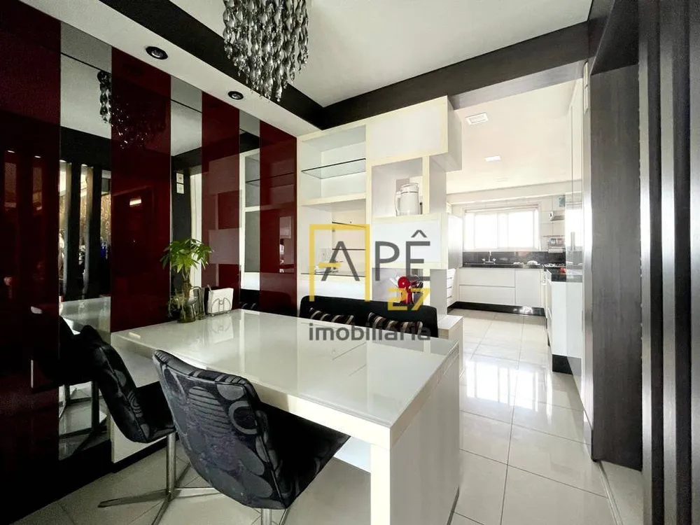 Apartamento, 3 quartos, 161 m² - Foto 2