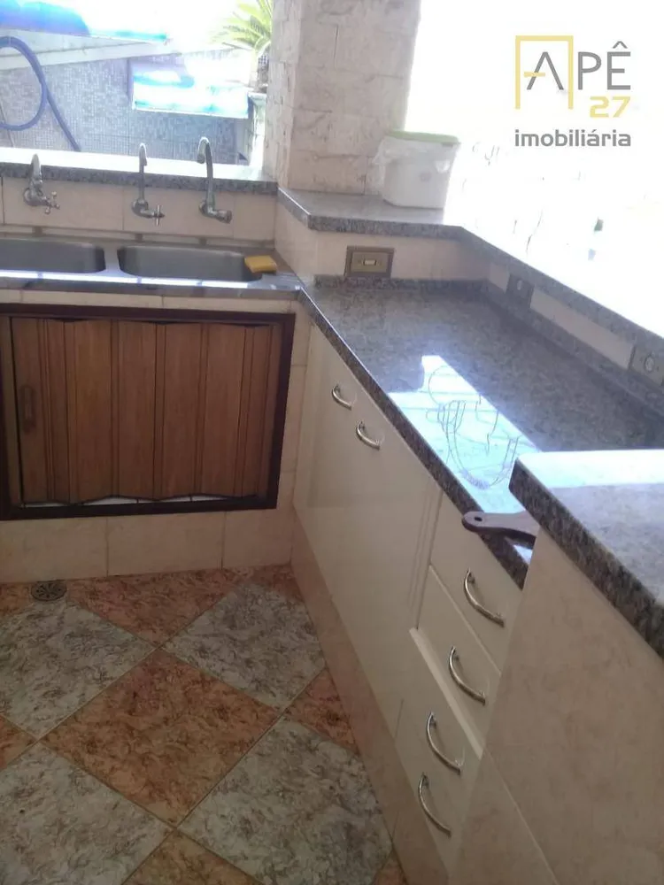 Sobrado, 3 quartos, 360 m² - Foto 2