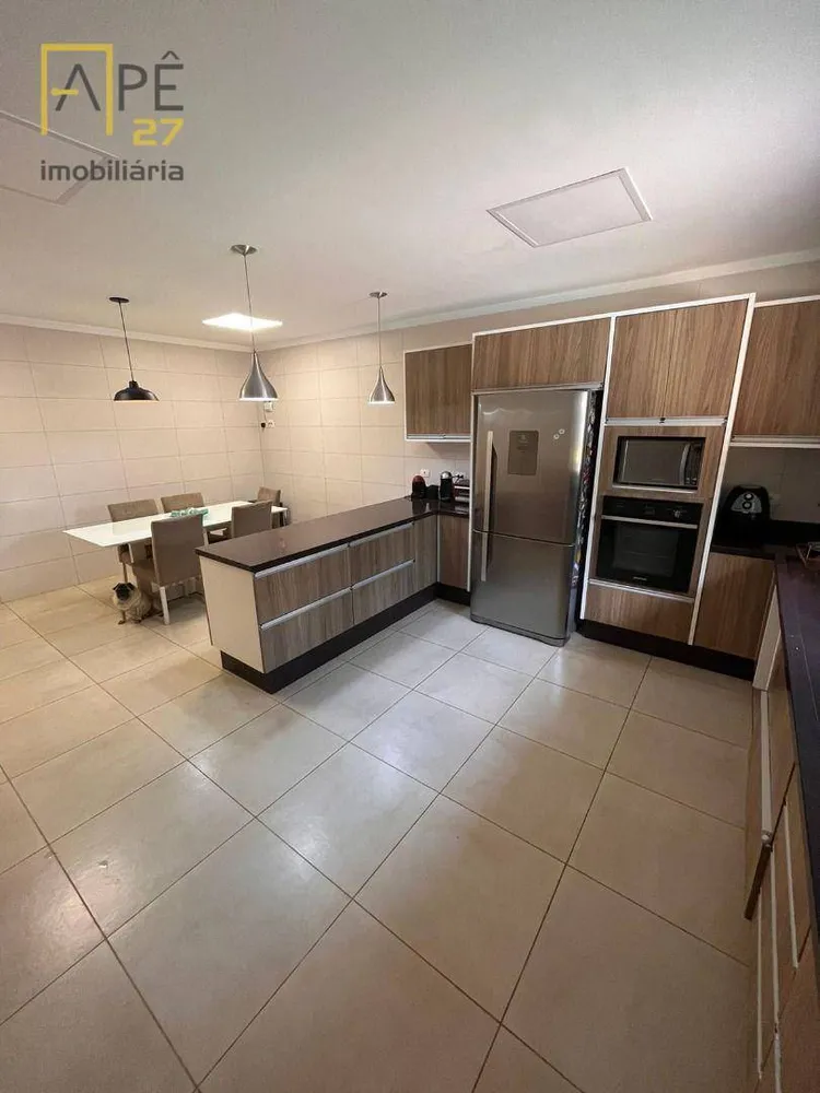 Sobrado, 4 quartos, 350 m² - Foto 6