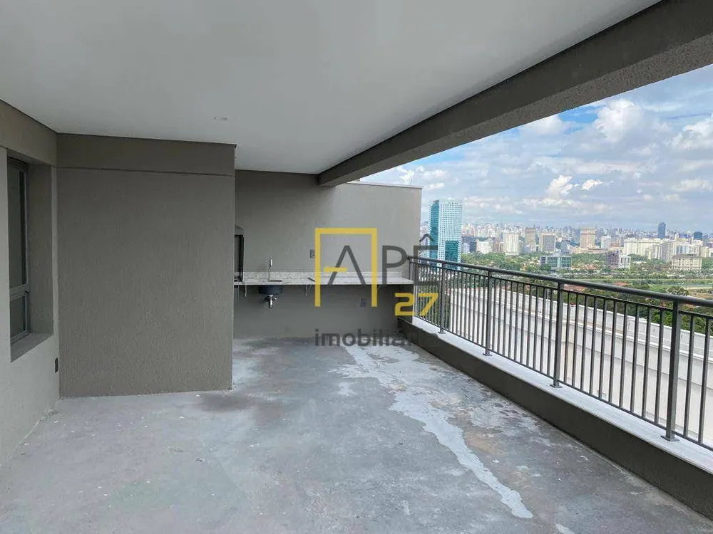 Cobertura, 3 quartos, 266 m² - Foto 1