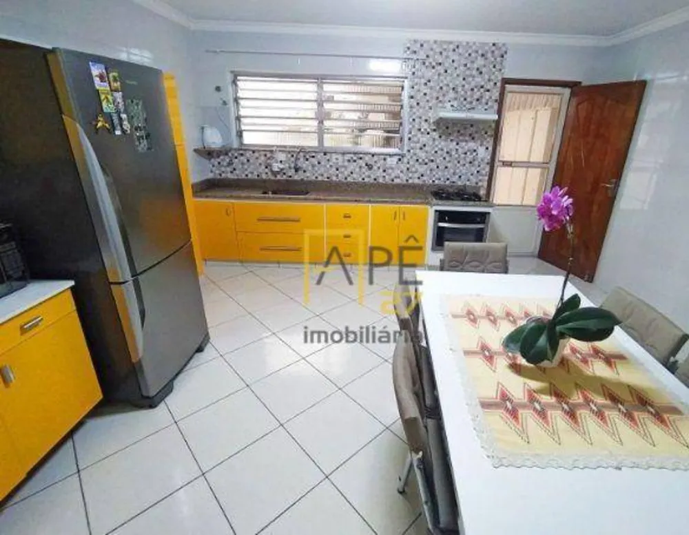 Sobrado, 3 quartos, 136 m² - Foto 2