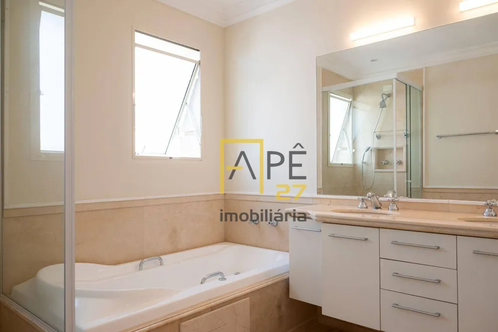 Apartamento, 3 quartos, 278 m² - Foto 1