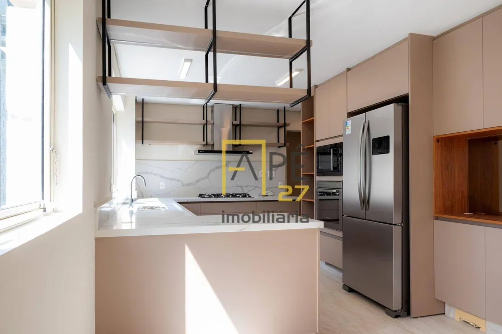 Apartamento, 3 quartos, 278 m² - Foto 2