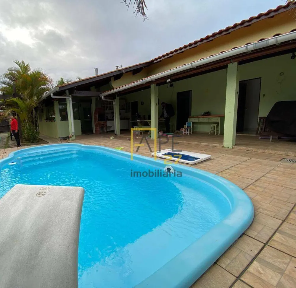 Casa, 4 quartos, 200 m² - Foto 3